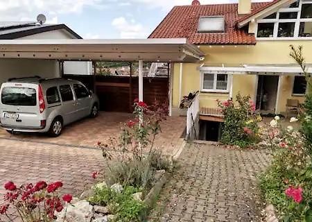 Schoene Ferienwohnung Mit Terrasse Malterdingen Eksteriør billede